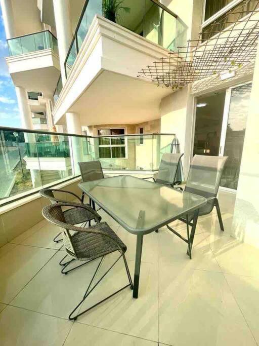Sunny 3br Golf דירה *